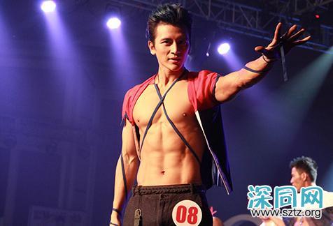 他演过《将夜》里的隆庆，拥有完美腹肌的孙祖君，你们喜欢吗？