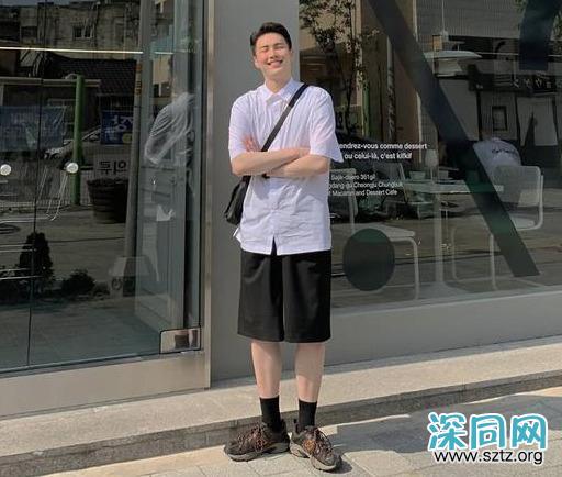 男生还是穿“黑白配”最高级，时尚帅气不沉闷