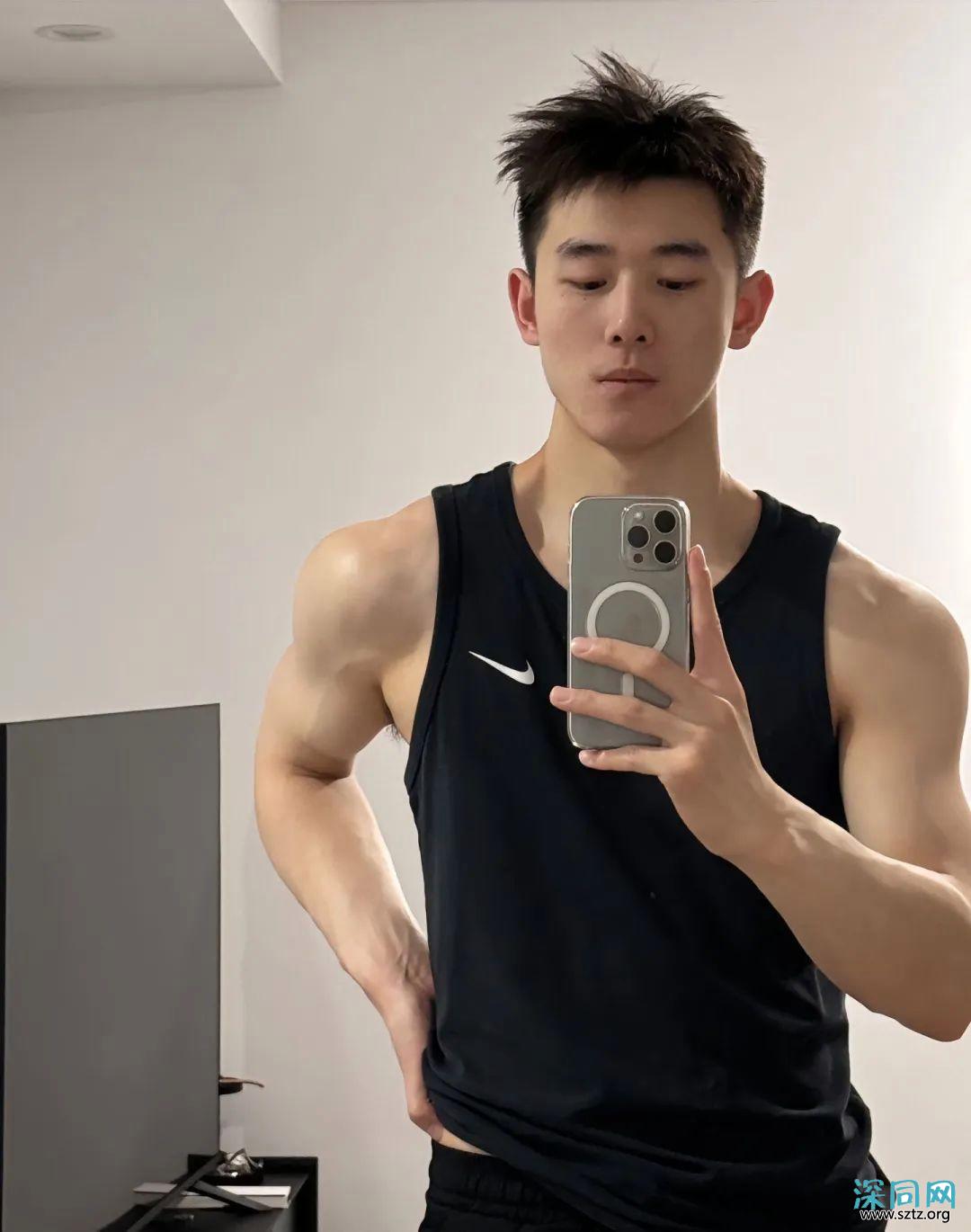 年度天菜帅哥榜Top15,总有让你心动的! 年度天菜帅哥榜Top15,总有让你心动的!