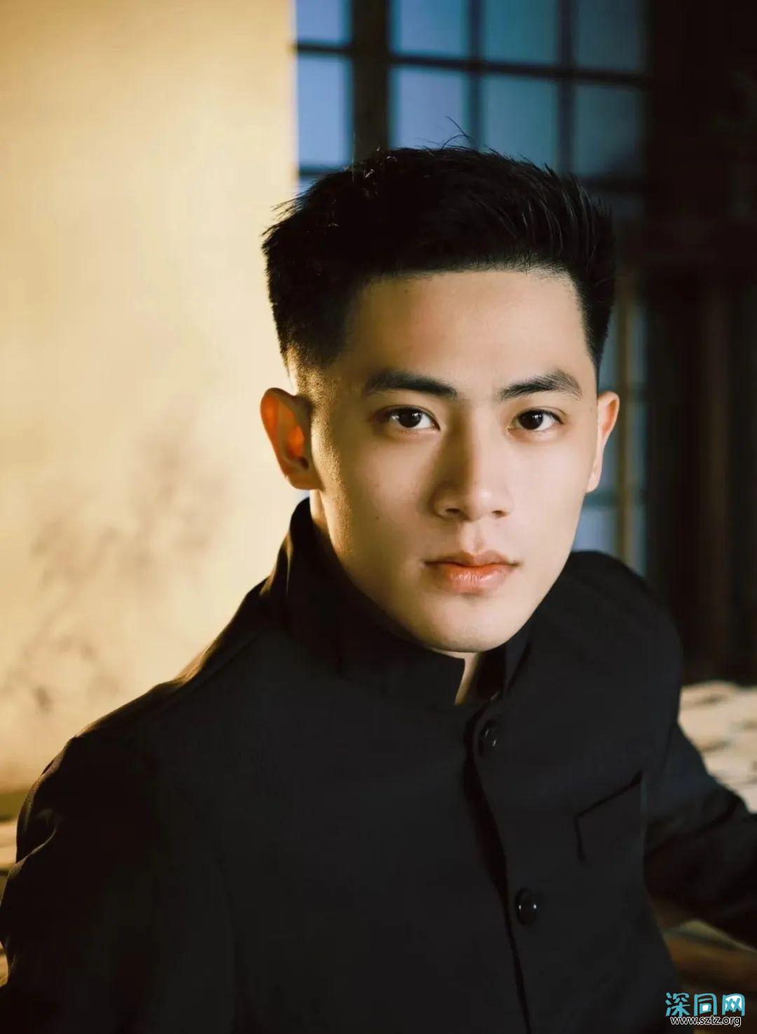 年度天菜帅哥榜Top15,总有让你心动的! 年度天菜帅哥榜Top15,总有让你心动的!